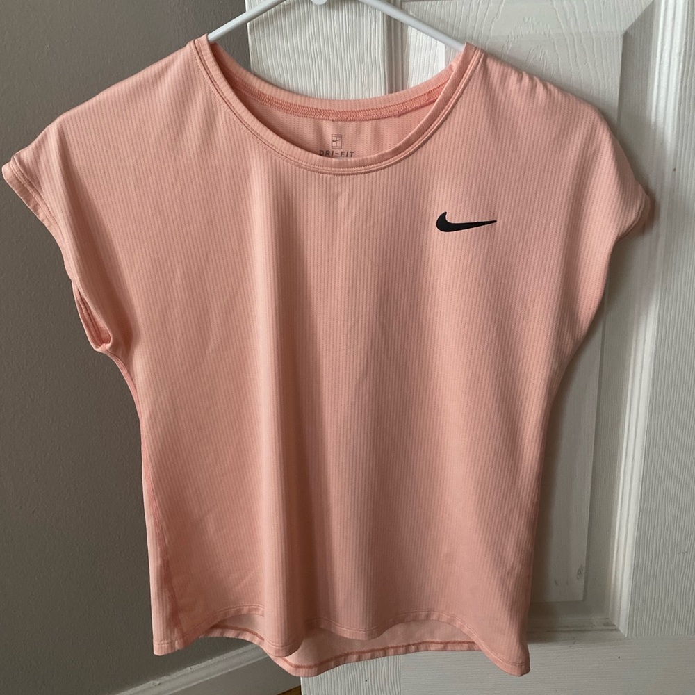 Nike dri-fit women’s t shirt
